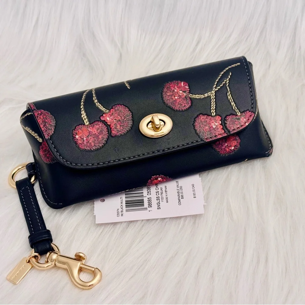 Coach Sunglass Case With Cherry Print CDD74 NWT - Picture 3 of 9